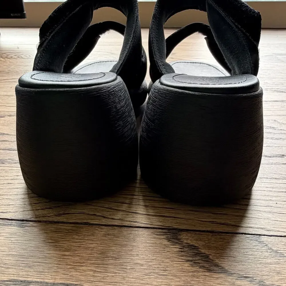 Camper Thelma Black 2 Strap Sandal w/ Block Heel Sz 10 - Picture 10 of 11